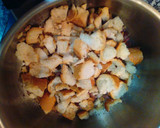 Foto del paso 3 de la receta: Migas de pan Payés, con panceta y chistorra