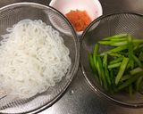 A picture of step 1 of Mayo Asparagus with salty chili fish egg (Mentaiko).