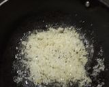 शुगर कारमेलाइज़ड चिक्की (sugar caramelised chikki recipe in Hindi) रेसिपी चरण 4 फोटो