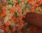 Foto del paso 6 de la receta: Hamburguesa casera con tallarines