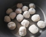 Foto del paso 1 de la receta: Albóndigas de choco y gambas 🦑🦐