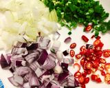 Hình bước làm 1 của món Trứng Ngâm Nước Tương