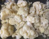 Foto del paso 2 de la receta Coliflor con bechamel al horno light 🌱