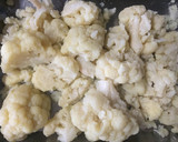 Foto del paso 2 de la receta: Coliflor con bechamel al horno light 🌱