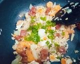 รูปขั้นตอนการทำที่ 4 ของ ข้าวผัดไข่เค็ม,กุนเชียงหมู - เมนูสำหรับคุณลูกชาย🐻