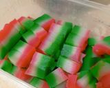 Foto langkah ke 7 dari resep Es Selendang Mayang (Sirup Merah).