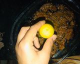 A picture of step 4 of Dahi walay baingan(eggplant with yogurt).