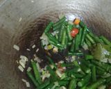 Foto langkah ke 3 dari resep Tumis Kacang Panjang dan Tempe Praktis.