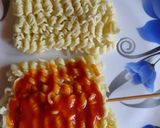 ট্রাইকালার চিজি ম্যাগি (Tri Colour Cheesy Maggi) রেসিপির ধাপ 3 ছবি