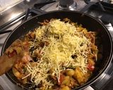 Une image de l'étape 5 de Courgette xxl farcie aux légumes,pancetta et beaufort.