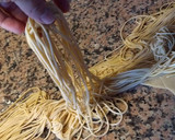 Foto del paso 3 de la receta: Pasta fresca con atún (Spaghetti)
