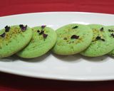 A picture of step 7 of Pistachio Cookies.