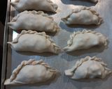 Foto del paso 2 de la receta: Empanada de Morcilla y Queso - Recetas Tradicionales Argentinas 🇦🇷