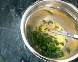 Banana leaf Green onion omelet recipe step 3 photo