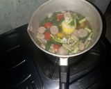 Foto langkah ke 3 dari resep 66. Sayur bening sawi hijau.