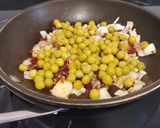 Foto del paso 2 de la receta: Huevos a la flamenca picantes 🌶💥