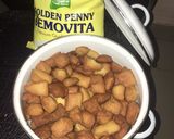 A picture of step 1 of Semovita chin-chin🍽.