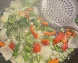 A picture of step 4 of Dry Gobhi Manchurian.