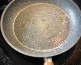 Foto del paso 6 de la receta: Arroz rosa con huevo