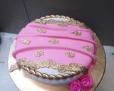 A picture of step 7 of Bridal shower cake.