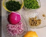 Une image de l'étape 1 de Sauce tartare.