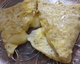 A picture of step 4 of Egg Cheese Pocket.
