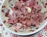 Foto del passaggio 2 della ricetta Spezzatino di maiale in bianco con patate