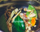Foto langkah ke 5 dari resep Sup/Pindang Ikan Patin Bumbu Iris Yummy.