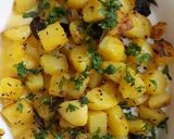 A picture of step 6 of CURRY LEAVES FRIED POTATOES   .