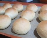 Foto langkah ke 6 dari resep Korean Garlic Cheese Bread.