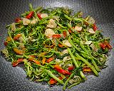 Foto langkah ke 6 dari resep Tumis Selada Air Selera Asal.