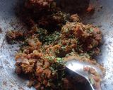 A picture of step 5 of Veg Cheese Frankie.