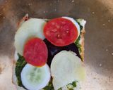 વેજ ચીઝ સેન્ડવીચ (Veg Cheese Sandwich Recipe In Gujarati) રેસીપી સ્ટેપ2ફોટો