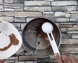 A picture of step 1 of Cocoa Lassi.