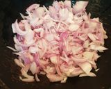 A picture of step 2 of Egg Masala.