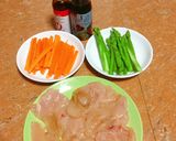 รูปขั้นตอนการทำที่ 1 ของ อกไก่ม้วนผักเมนูง่ายๆ สำหรับคนรักสุขภาพ อร่อยแถมมีประโยชน์