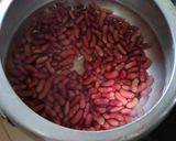 A picture of step 1 of Rajma.