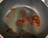 รูปขั้นตอนการทำที่ 1 ของ ผัดหอยลายพริกเผา