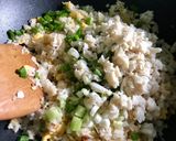 รูปขั้นตอนการทำที่ 4 ของ ข้าวผัดปู (สูตรหอมเนย)