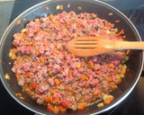 Foto del paso 2 de la receta: Empanada de carne picada