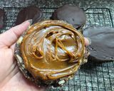 Foto del paso 9 de la receta: Salchijor - Alfajor de salchichón