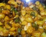 A picture of step 4 of Bhindi aloo ki sabji.