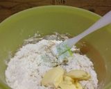 Foto langkah ke 1 dari resep Biji Ketapang Simple (Tanpa Telur).