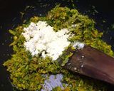 A picture of step 4 of Broccoli Dill leaves Paratha.