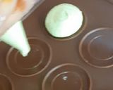 A picture of step 4 of "French Macroons".