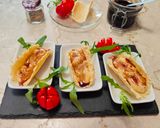 Foto del passaggio 5 della ricetta Tacos di parmigiano con crema di zucca riduzione di vino e polvere di tiglio