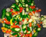 Foto langkah ke 4 dari resep Tumis pare tidak pahit.