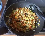 Foto del paso 3 de la receta: 221. Albóndigas de pollo con crema de hortalizas