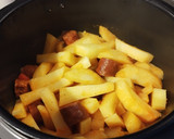 Paprikás krumpli gyors főző edényben gluténmentesen recept fázis 2 fotója