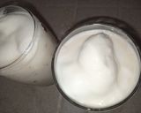 A picture of step 2 of Apple yoghurt.